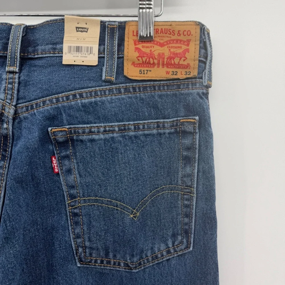 Levi's 517 Bootcut Men Jeans 32x32 Medium Wash Blue NEW Slim Fit Western Cowboy